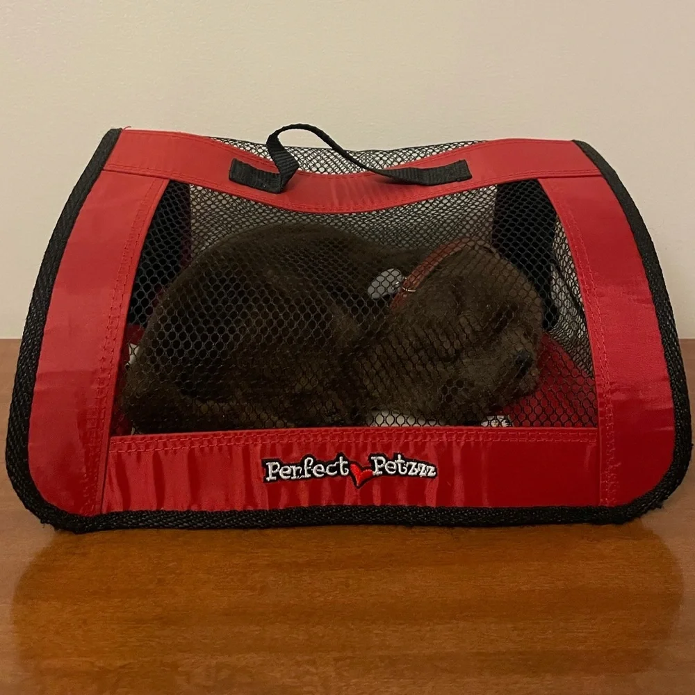 Purrfect Petz Vintage Toys Plush Dog Lab Labrador Retriever Pet Carrier Bundle